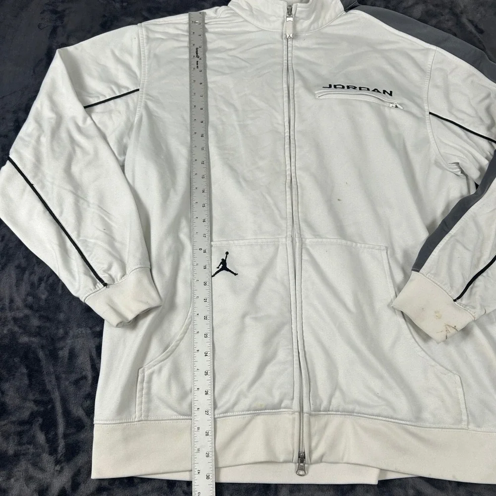 Jordan Track Jacket Mens XL White Gray Full Zip Jumpman Logo Athletic 3295